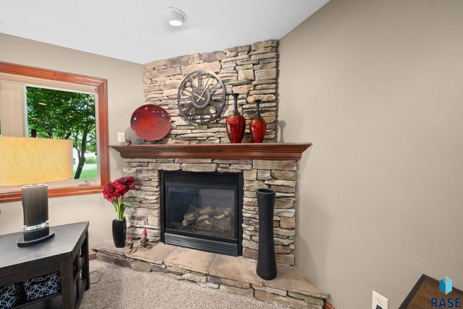 4400 E Aster Cir, House other with 5 bedrooms, 4 bathrooms and null parking in Sioux Falls SD | Image 38
