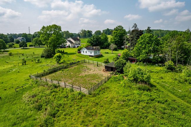 Aerial view of sparsely populated area | Image 34