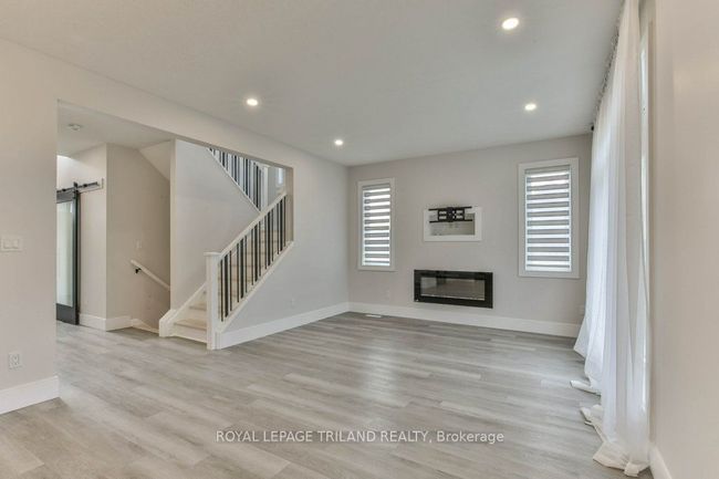 51 Elliot St, House other with 6 bedrooms, 3 bathrooms and 2 parking in Strathroy ON | Image 9