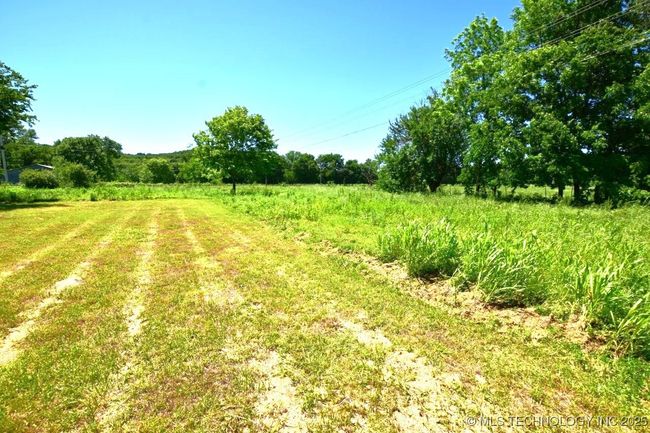 98926 S 4610 Road, House other with 4 bedrooms, 3 bathrooms and null parking in Marble City OK | Image 5