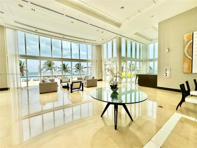 APT-405 - 18911 Collins Ave, Condo with 3 bedrooms, 4 bathrooms and null parking in Sunny Isles Beach FL | Image 32