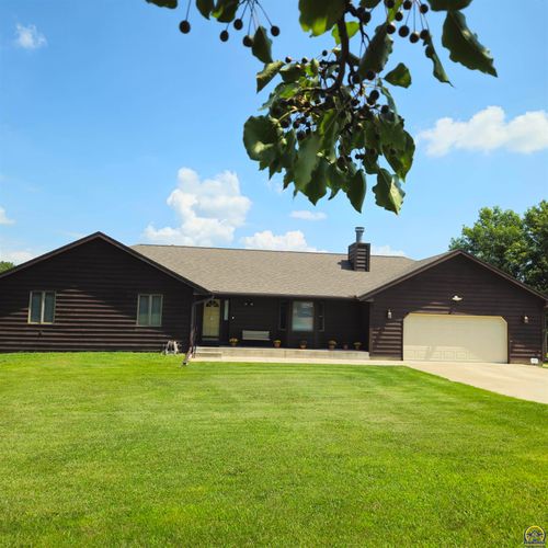 5334 Nw Rochester Rd, Topeka, KS, 66617-1393 | Card Image