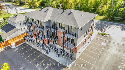 100-255 Castor St, Russell, ON, K4R1B8 | Card Image