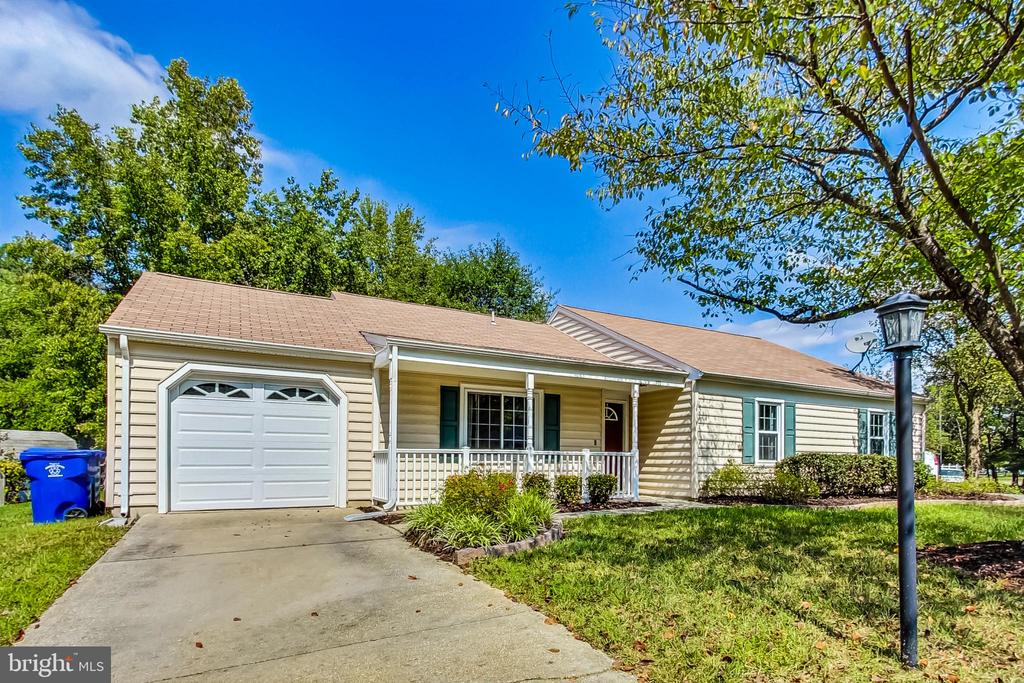 Dunlin Ct, Waldorf, MD 20603