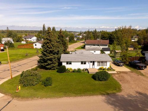 4805 53 Street, Fort Vermilion, AB, T0H1N0 | Card Image