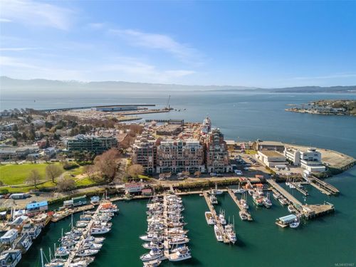 714-21 Dallas Rd, Victoria, BC, V8V4Z9 | Card Image