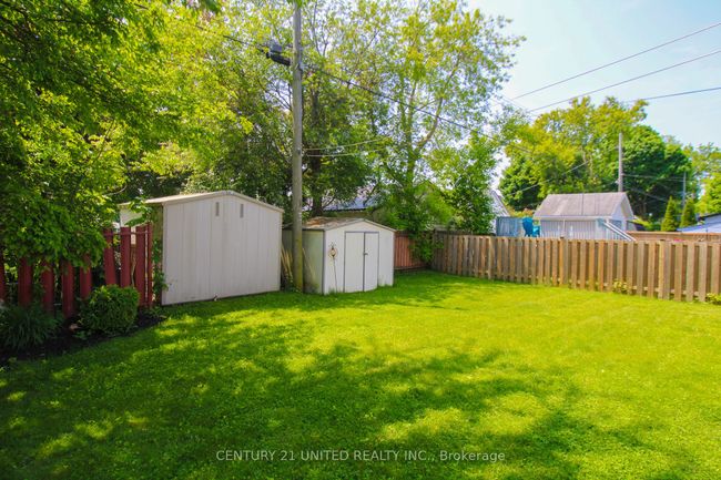 449 King George St, House other with 3 bedrooms, 2 bathrooms and 2 parking in Peterborough ON | Image 30