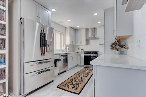 4206 Sandcastle Dr, Las Vegas, NV, 89147-4910 | Card Image