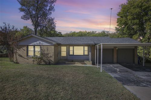 4305 Highland Lake Dr, Lake Worth, TX, 76135-2314 | Card Image