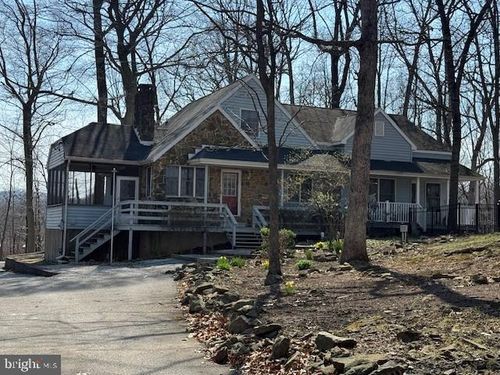 47 Blue Bird Trl, FAIRFIELD, PA, 17320-8078 | Card Image