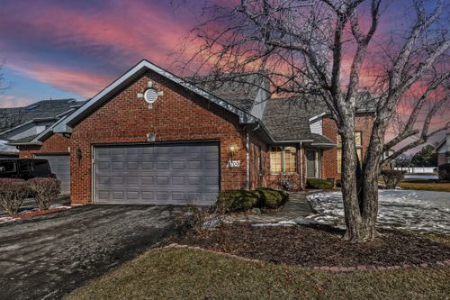 6700 Pondview Dr, Tinley Park, IL, 60477-3686 | Card Image