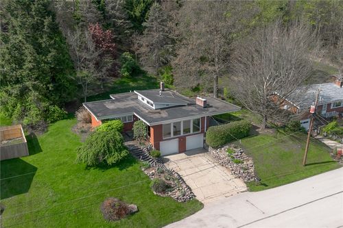 200 Church Ave, Indiana, PA, 15701-2213 | Card Image