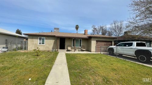 4408 Fishering Dr, Bakersfield, CA, 93309-3212 | Card Image