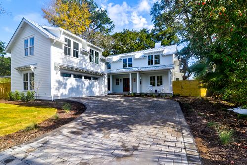1450 Barbara St, Mount Pleasant, SC, 29464-4554 | Card Image