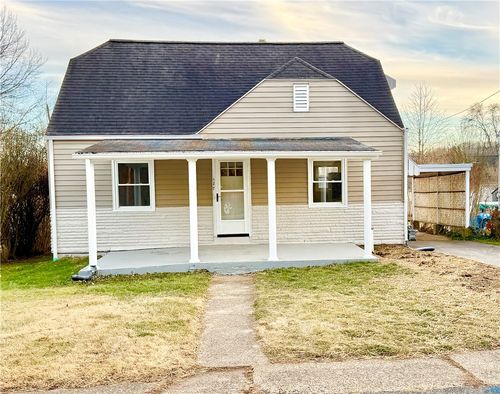 127 Westwood Ave, Masontown, PA, 15461-1643 | Card Image