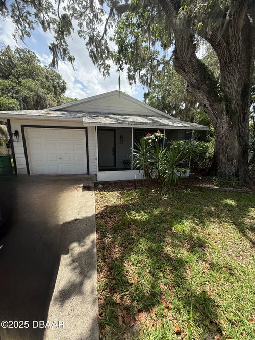 818 Orange Ave, Holly Hill, FL, 32117-3437 | Card Image