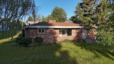 540 N Pine St, Home with 3 bedrooms, 2 bathrooms and null parking in Spangle WA | Image 1