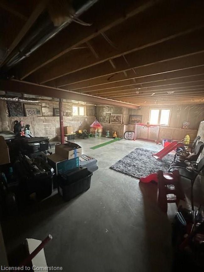 13 Erie Crt, House other with 4 bedrooms, 3 bathrooms and 6 parking in Amherstview ON | Image 22