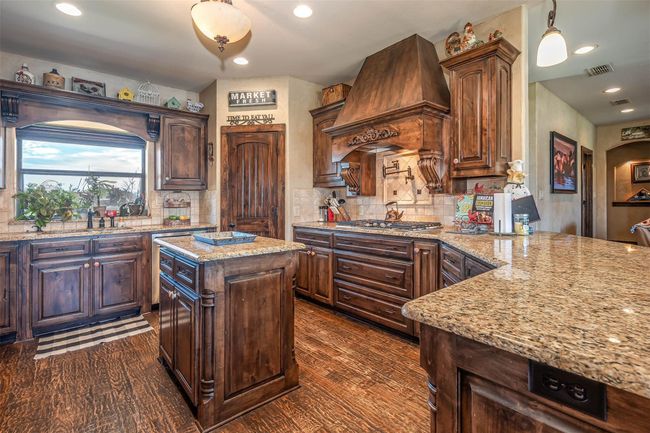 1555 E Blackjack Rd, House other with 5 bedrooms, 4 bathrooms and null parking in Pilot Point TX | Image 12