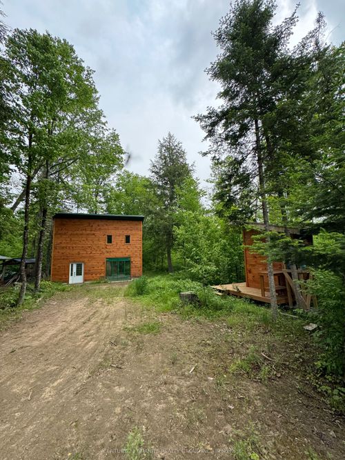 760 Hass Rd, Carlow/Mayo, ON, K0L1H0 | Card Image