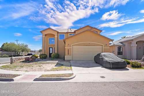 12724 Cozy Prairie Dr, El Paso, TX, 79938-1211 | Card Image