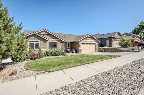 1413 Benoy Ave, Wenatchee, WA, 98801-1256 | Card Image