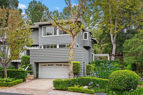 1527 N View Dr, Westlake Village, CA, 91362-4317 | Card Image