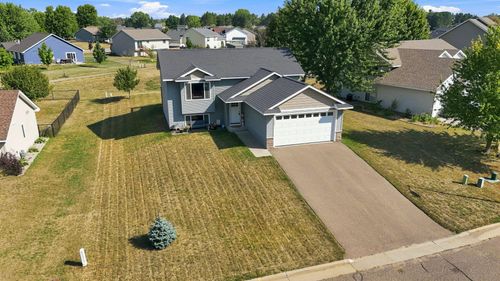 1381 Pheasant Run, New Richmond, WI, 54017-4501 | Card Image