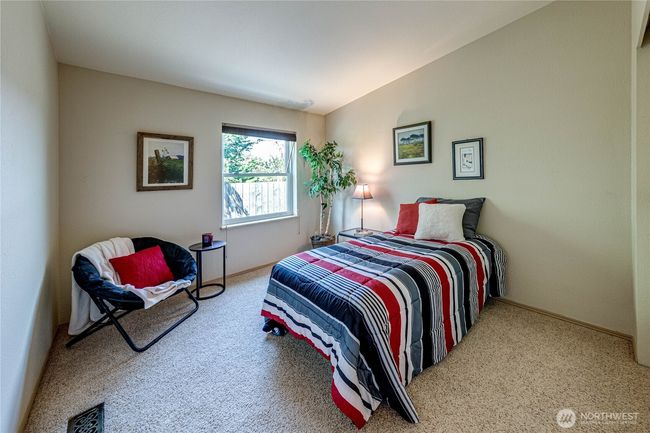 One of three bedrooms. | Image 21