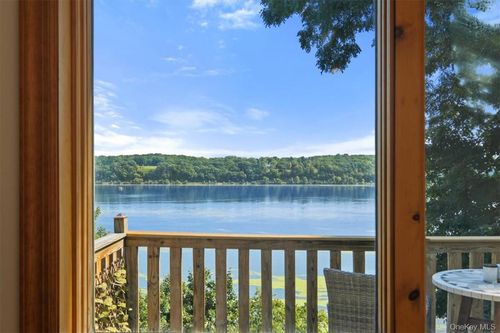 424-422-424 York St, Malden On Hudson, NY, 12453-7702 | Card Image