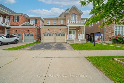 260 Falling Green Cres, Kitchener, ON, N2R0E9 | Card Image