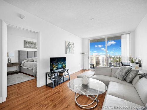 904-3020 Ne 32nd Avenue, Fort Lauderdale, FL, 33308 | Card Image