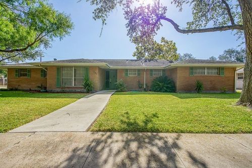 701 Brock Dr, Corpus Christi, TX, 78412-3010 | Card Image