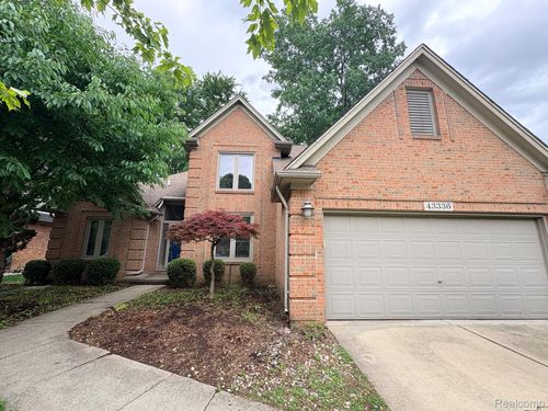 43336 Herring Dr, Clinton Township, MI, 48038-4444 | Card Image