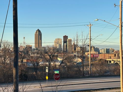 718 Monona Ave, Des Moines, IA, 50315-1164 | Card Image
