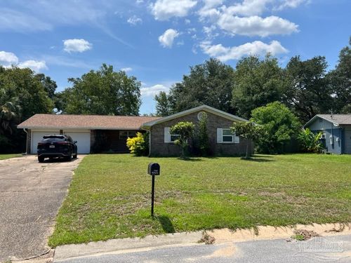 5574 Vega Dr, Milton, FL, 32570-3763 | Card Image