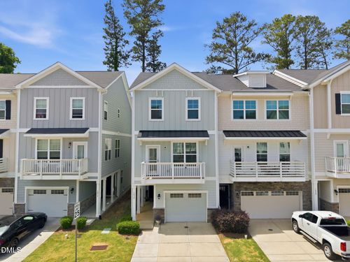 1032 Diamond Dove Ln, Apex, NC, 27502-2491 | Card Image
