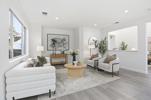 10884 Via Sorrento, Cupertino, CA, 95014-6313 | Card Image