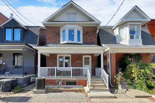 lower-270 Christie St, Toronto, ON, M6G3C1 | Card Image