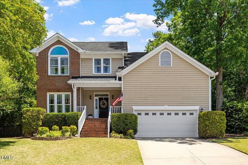 112 Conway Ct, Cary, NC, 27513-9400 | Card Image