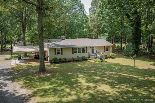 147 Edge Hill Ln, Heathsville, VA, 22473-4235 | Card Image