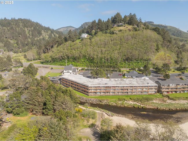130 - 48988 Highway 101 S, Condo with 1 bedrooms, 2 bathrooms and null parking in Neskowin OR | Image 34