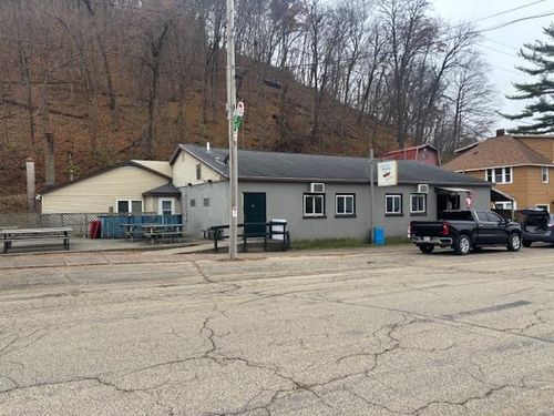 13243 Main St, Glen Haven, WI, 53810-9787 | Card Image