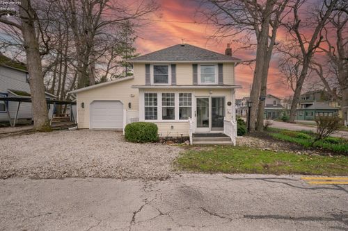 202 Plum Ave, Lakeside, OH, 43440-1661 | Card Image