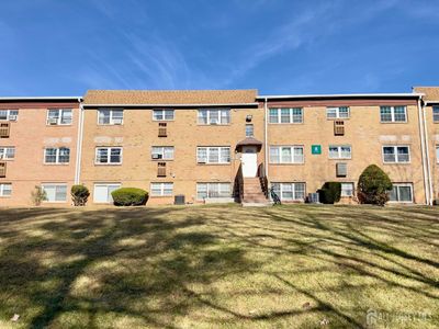 450 College Drive, Townhouse with 2 bedrooms, 1 bathrooms and null parking in Edison NJ | Image 1