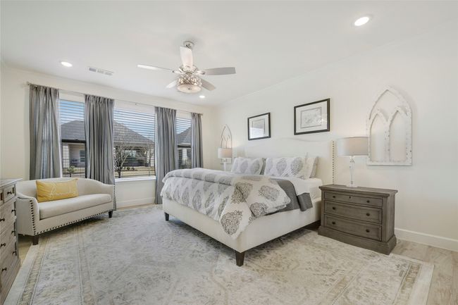 10020 Crestview Dr, House other with 2 bedrooms, 3 bathrooms and null parking in Denton TX | Image 28