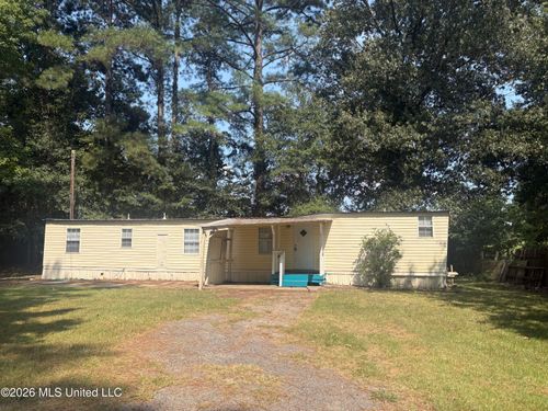 316 Lake Harbor Rd, Brandon, MS, 39047-9543 | Card Image