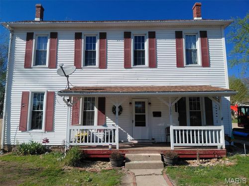 103 W Main St, Vandalia, IL, 62471-2329 | Card Image