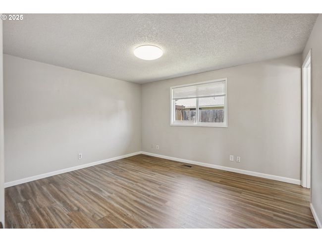 Bedroom-# 3 | Image 15