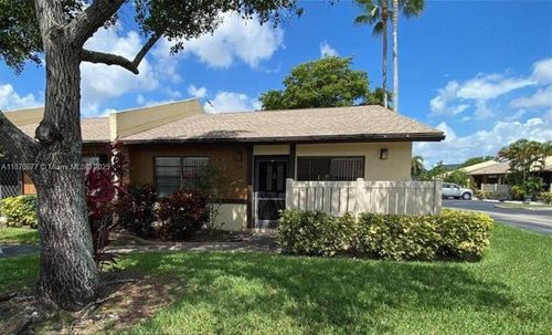 715 Banks Rd, Margate, FL, 33063-4653 | Card Image